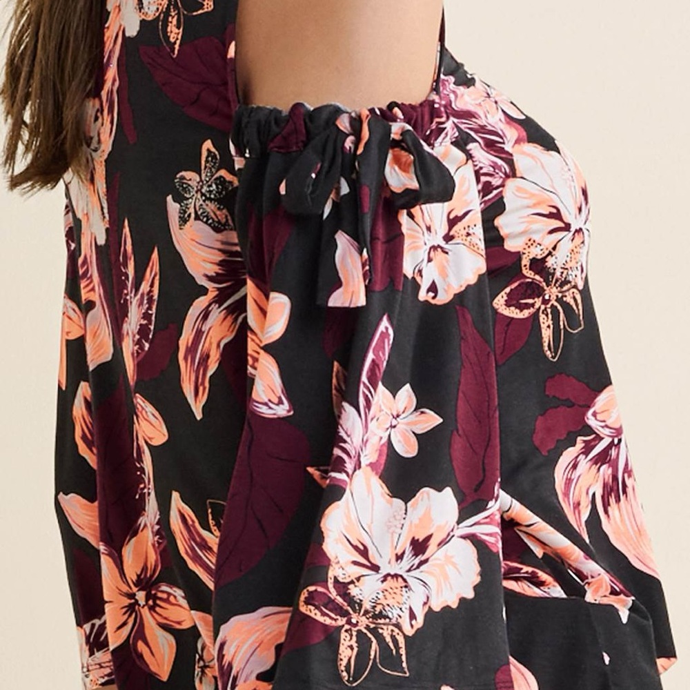 Printed Cold Shoulder Top - Picture 3 of 5